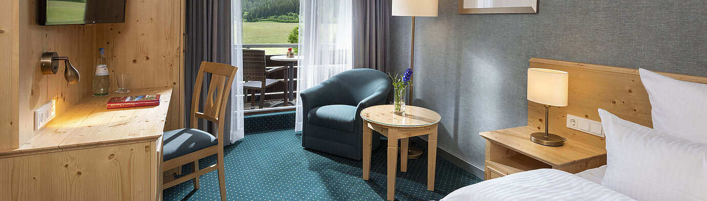 Double room with balcony at Maritim TitiseeHotel and green view