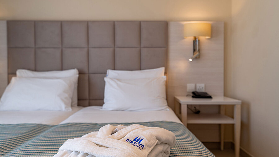 Deluxe Double room | Maritim Antonine Hotel & Spa Malta
