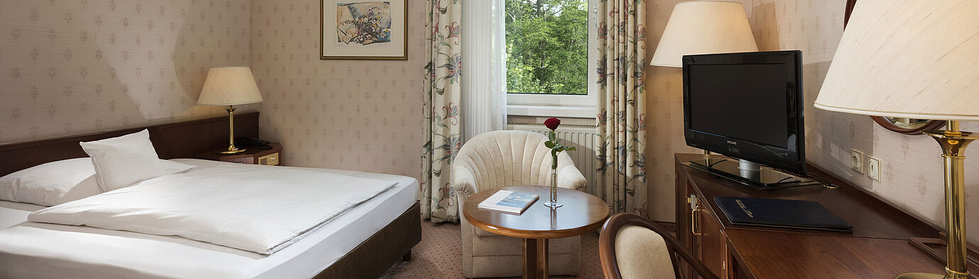 Superior room  Cosy single room with window view and desk at Maritim Hotel Bad Wildungen