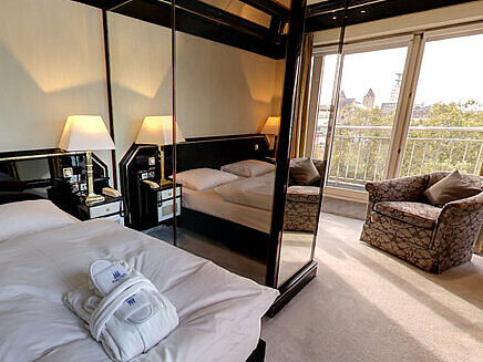 luxury Suite