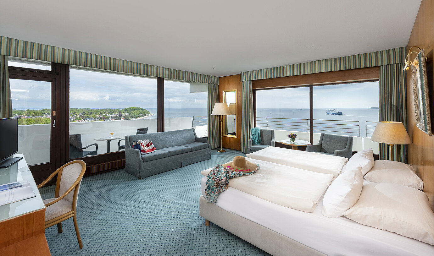 Spacious room at Maritim Hotel Travemünde with views of the Baltic Sea and harbour