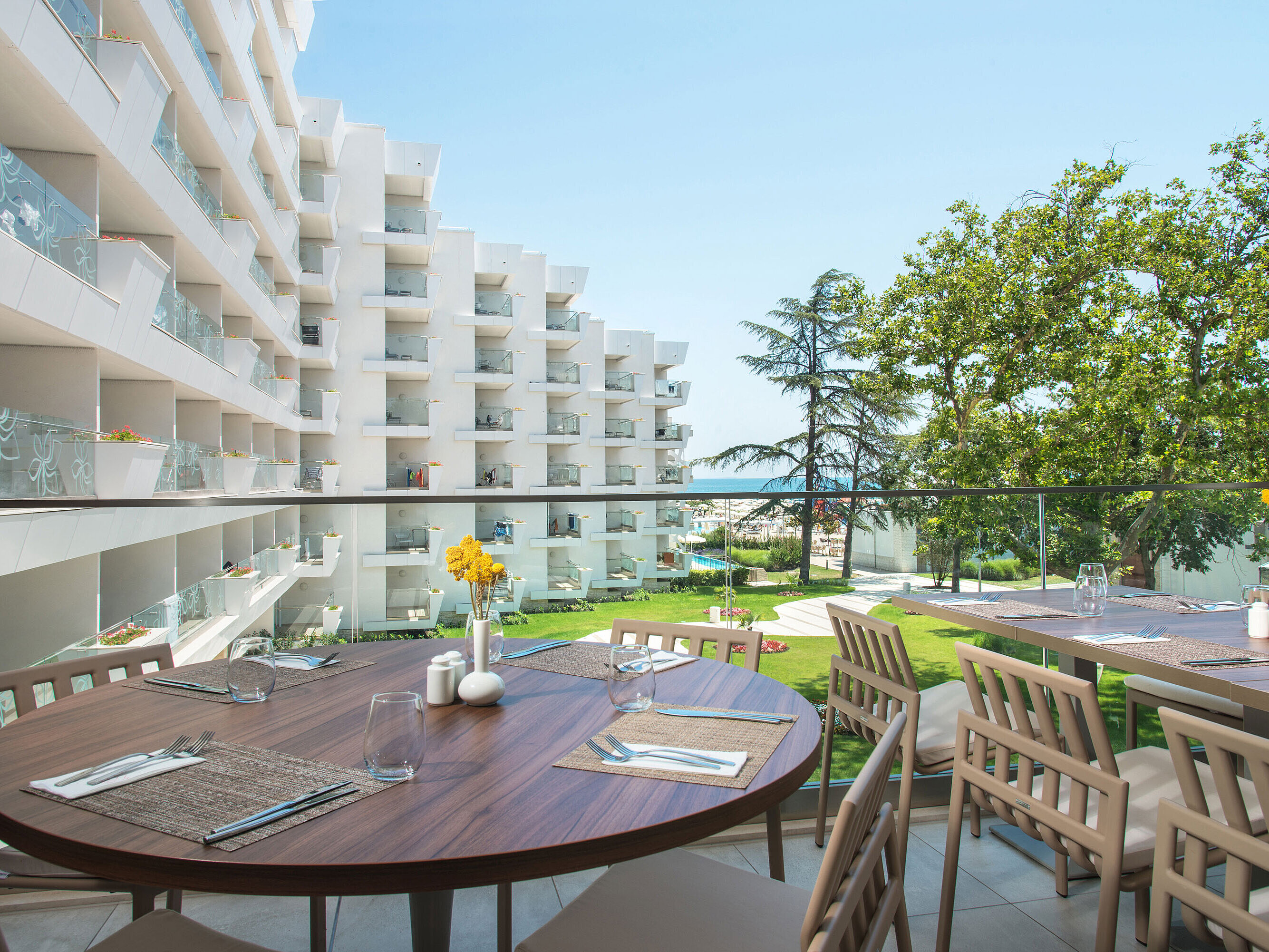 Ristorante Lady Lindy | Maritim Hotel Amelia Albena Resort