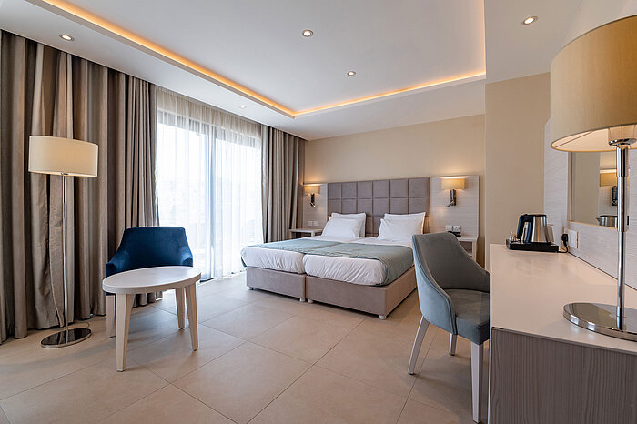 Deluxe Double room | Maritim Antonine Hotel & Spa Malta