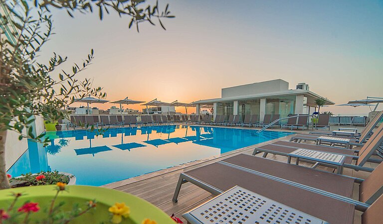 Piscina | Maritim Antonine Hotel & Spa Malta