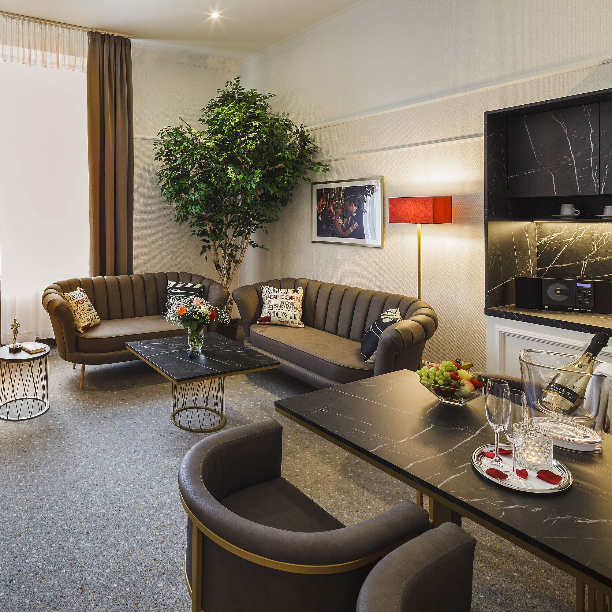 Gatsby Suite Gatsby Suite | Star-Apart Hansa Hotel Wiesbaden