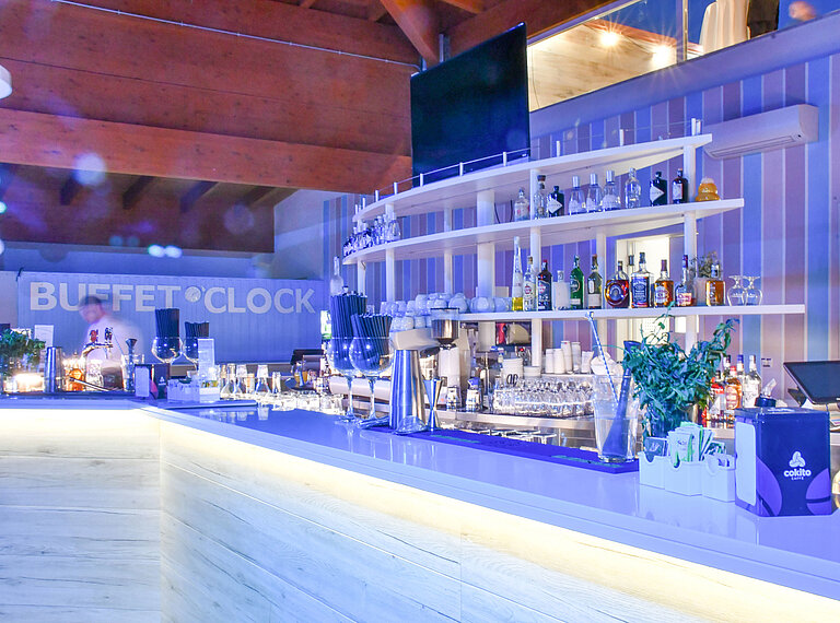 Bar de la piscine | Maritim Resort Calabria